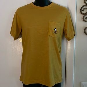 Uniglo Disney tee Mickey on the pocket